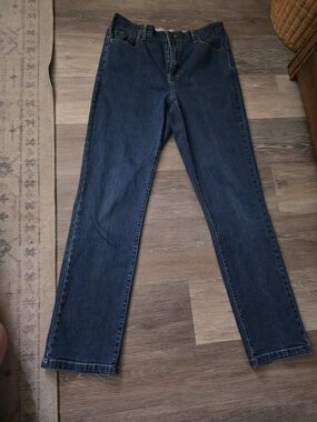Appleseed's Women's Dark Blue Straight-Leg Jeans